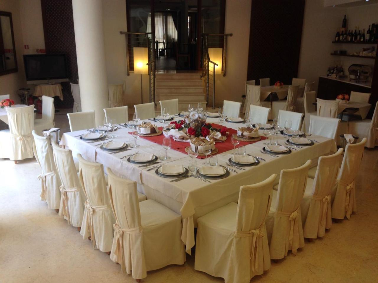 Hotel Airone - Ombrellone Incluso Al Bagno Dolce Vita A Marina Dal 1 Giugno Al 15 Settembre 그레세토 외부 사진
